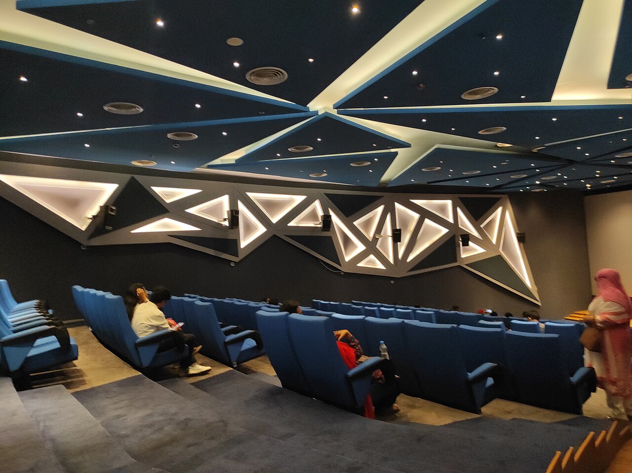 Star Cineplex Dhaka — প্রতীকী ছবি