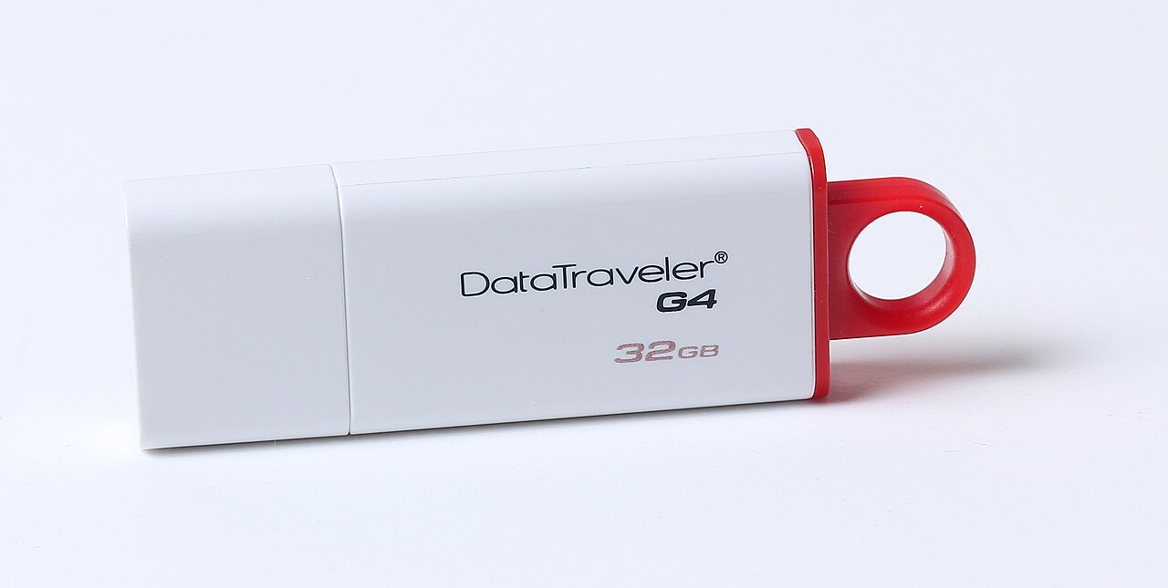 USB flash drive — ফাইল ছবি